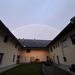 住宿加早餐酒店 Gaestehaus Watschinger