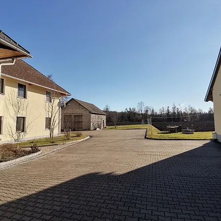 B&B Gaestehaus Watschinger 3*