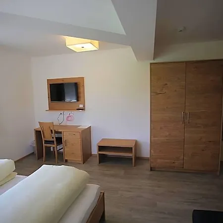 Alojamento de Acomodação e Pequeno-almoço Gaestehaus Watschinger Bad Wimsbach-Neydharting