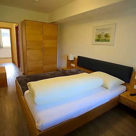 Alojamento de Acomodação e Pequeno-almoço Gaestehaus Watschinger