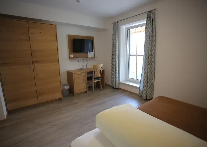 Bed & Breakfast Gaestehaus Watschinger